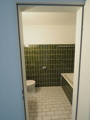 3-Zimmer-Wohnung mit Südbalkon & 2 Bädern in ruhiger Innenhoflage - Sendling Westpark – 81369 München – Vorschaubild 9