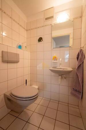 Geräumige Maisonette-Wohnung in zentraler Lage Bitburgs zu vermieten – 54634 Bitburg – Vorschaubild 8