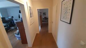 Großzügige 3-Zimmer-Eigentumswohnung mit zwei Balkonen in begehrter Lage von Düsseldorf-Bilk (Uni) – 40225 Düsseldorf – Vorschaubild 6