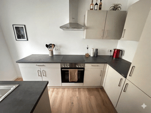 Modernes ruhiges City-Apartment mit viel Tageslicht - Erstbezug nach Renovierung in Erlangen /7 – 91052 Erlangen – Vorschaubild 9