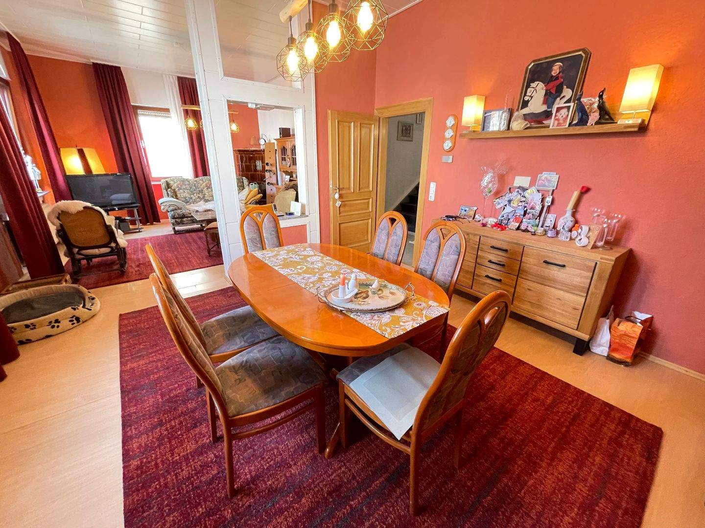 Stilvolles Einfamilienhaus mit Charme, großem Garten und moderner Ausstattung – Rüsselsheim am Main – Vorschaubild 2