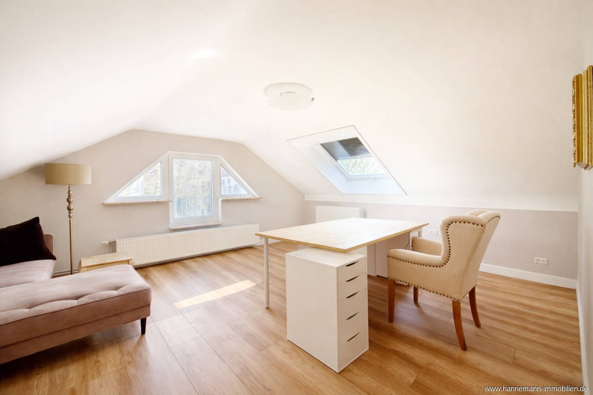 Einfamilienhaus in 22880 Wedel mit 225,6 m² kaufen