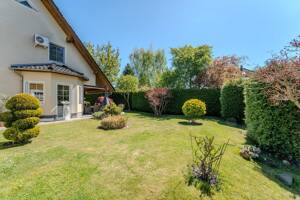 Exklusives Wohnambiente nahe Naturschutzgebiet - Einfamilienhaus mit Garten