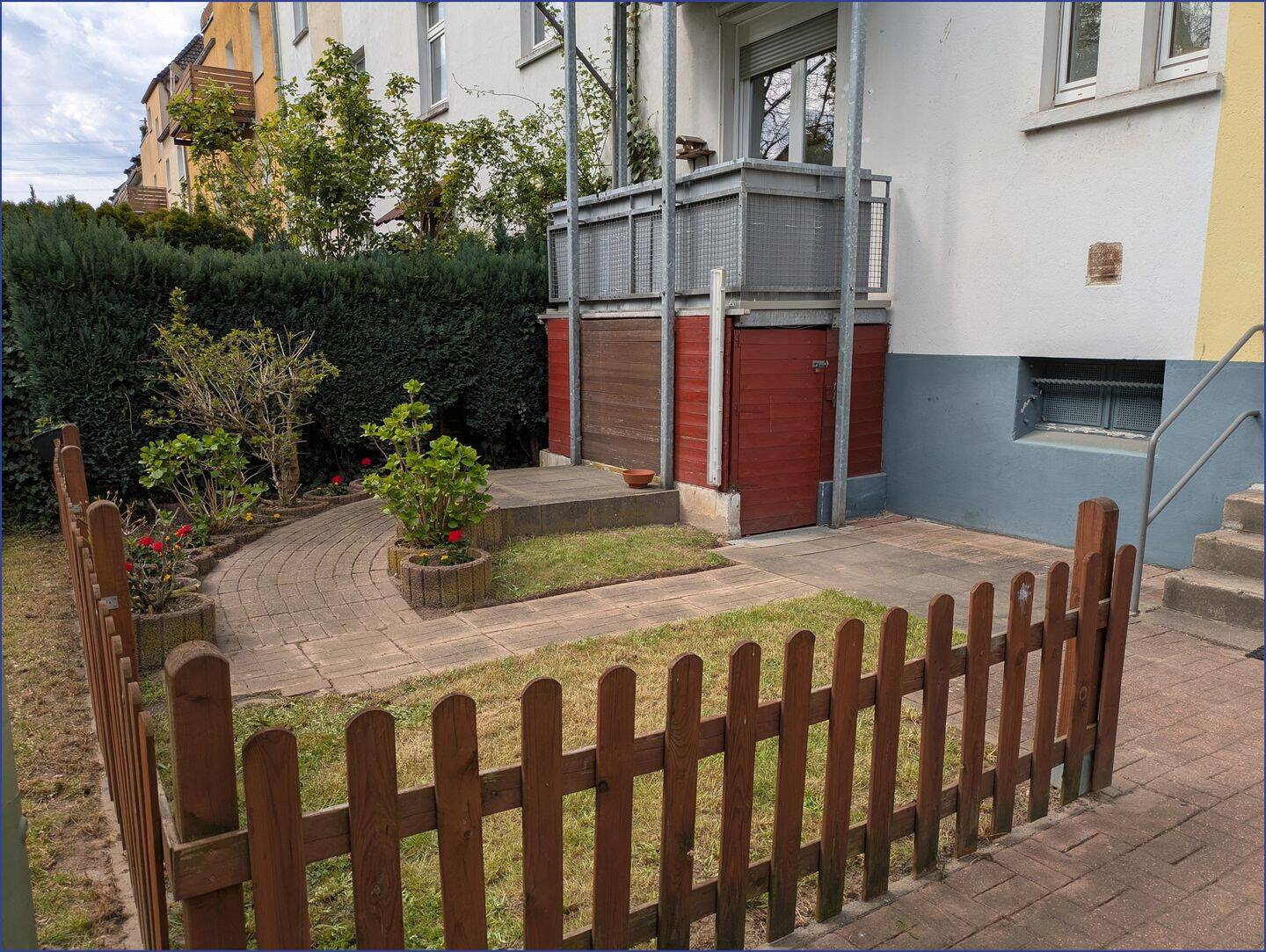 Gemütliche ETW mit eigenem kleinem Garten im Essener Norden! – Essen – Bild 1 von 9
