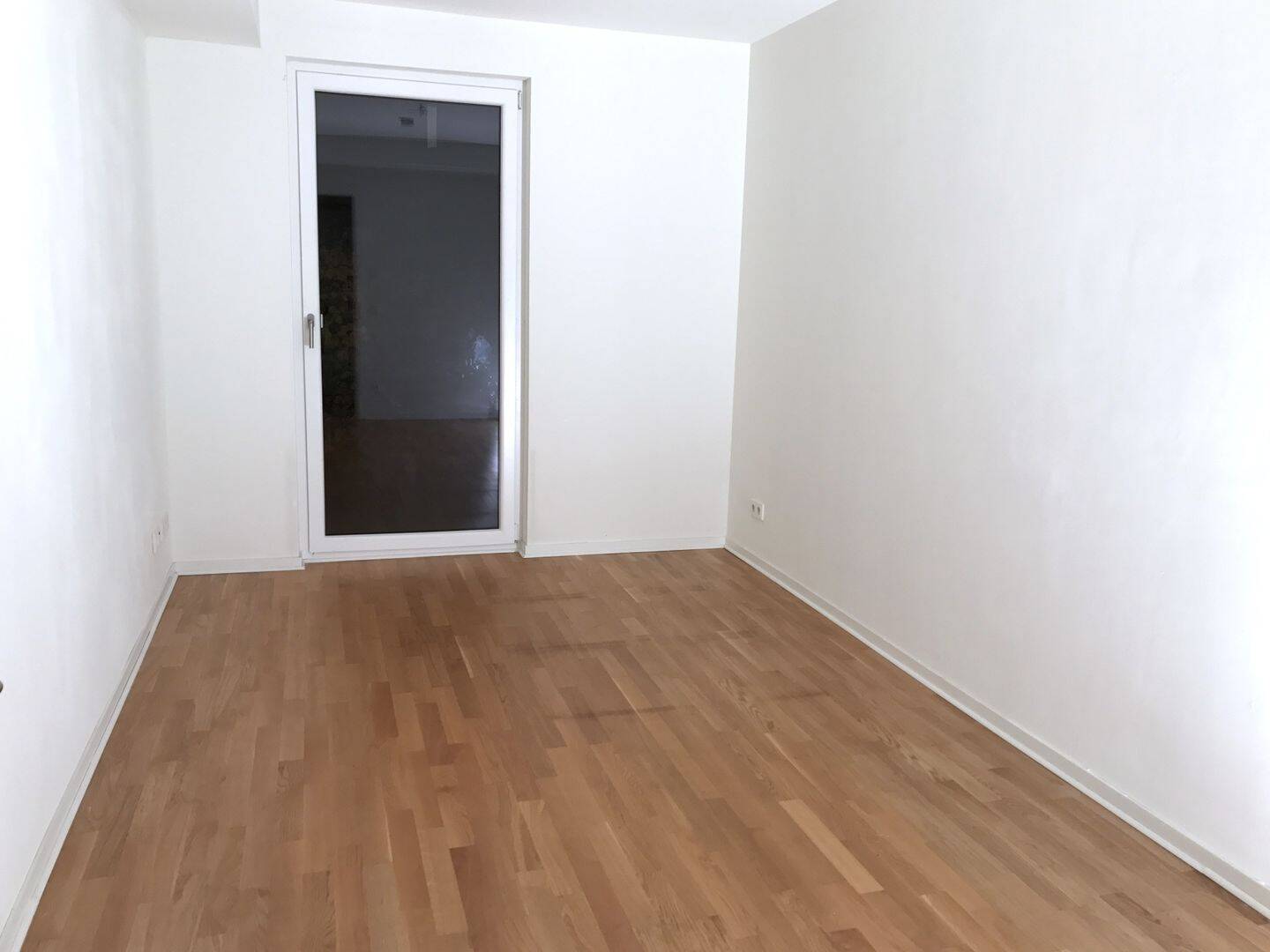 Gepflegte 3-Zimmer-Wohnung mit ruhiger Innenhof-Terrasse & Zoo-Nähe – Hamburg – Vorschaubild 4