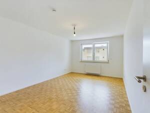 Neu sanierte 3-Zimmer-Wohnung mit moderner Küche, Pkw-Stellplatz in ruhiger aber zentraler Lage – 70374 Stuttgart – Vorschaubild 5