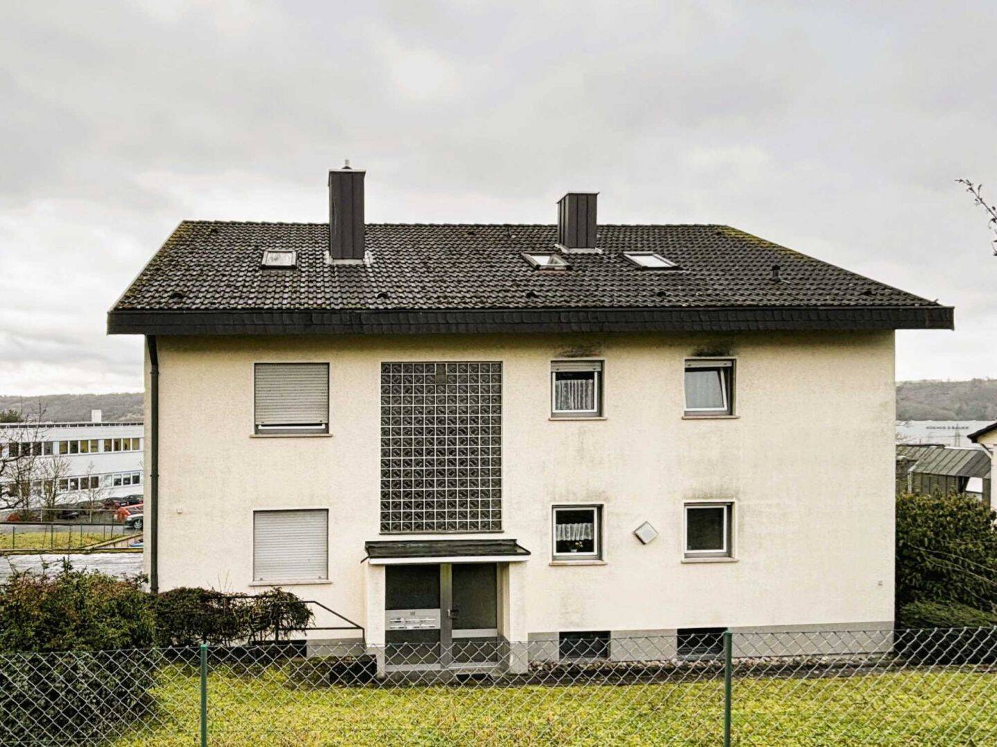 Würzburg: Mehrfamilienhaus mit Potential