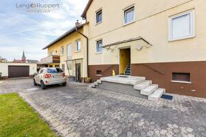 Vielseitiges MFH mit 3 Wohneinheiten und großem Grundstück – 64658 Fürth – Vorschaubild 2