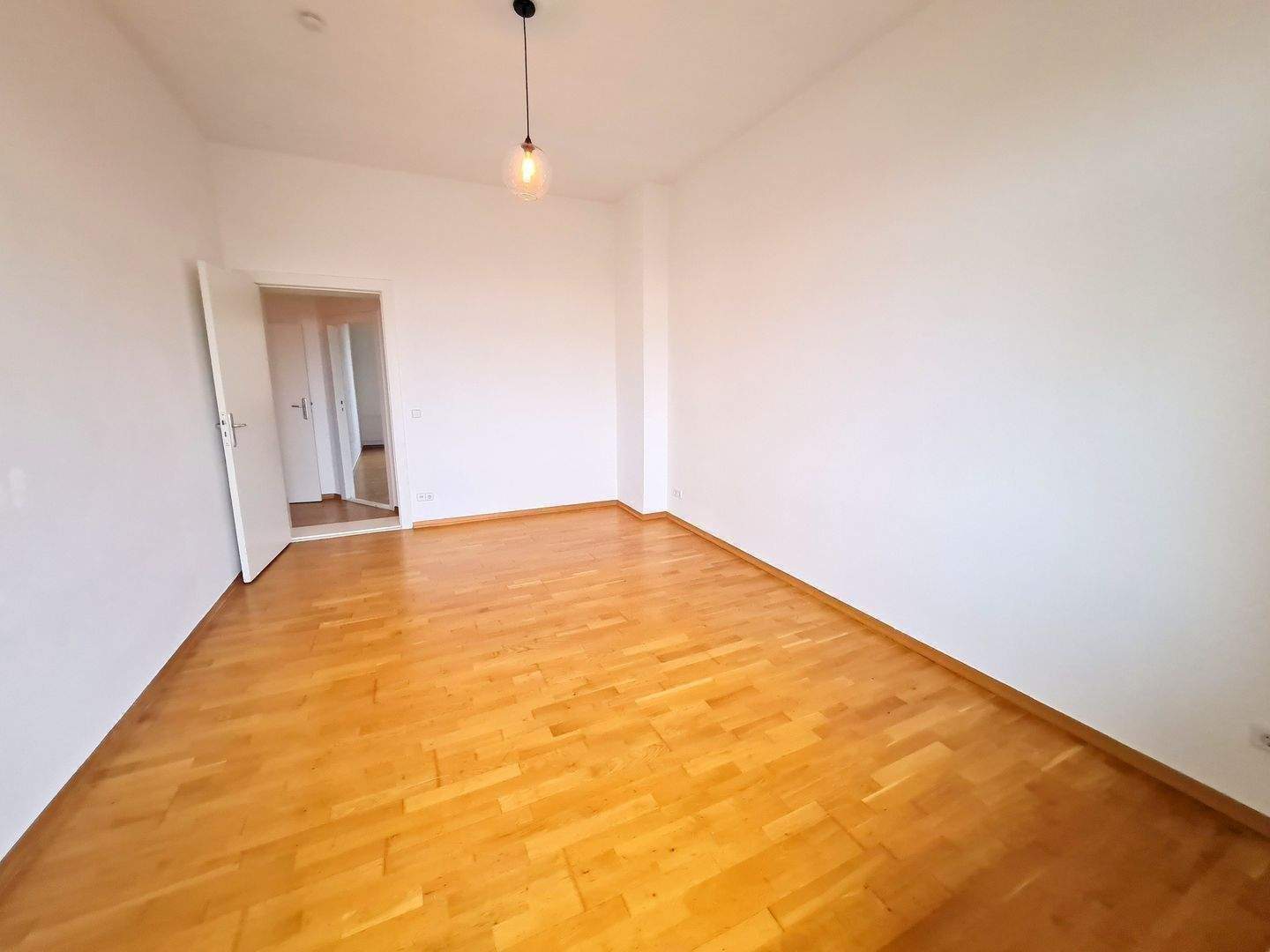 Tolle Wohnung mit Ausblick mehrere Kilometer! Breite Str.in Schmargendorf ums Eck*LIFT ins 4. Obergeschoss S-O-Balkon, Deckenhöhe über 3 m – Berlin – Vorschaubild 8