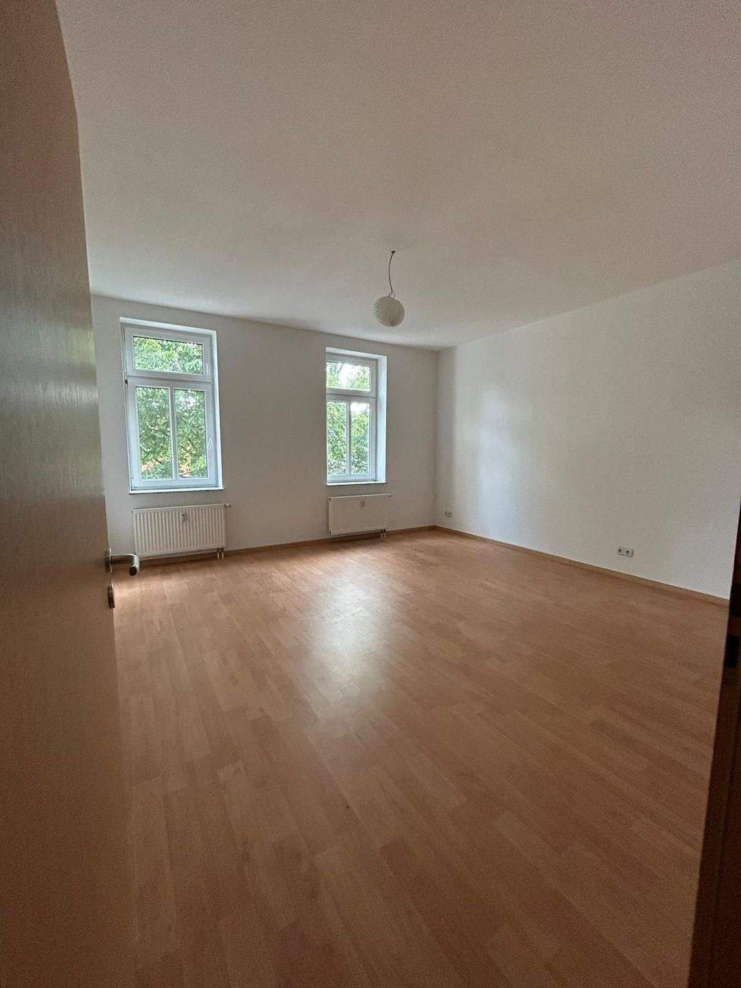 Ihr Wohlfühl-Ort! Attraktive Drei-Zimmer-Wohnung – Chemnitz – Vorschaubild 2