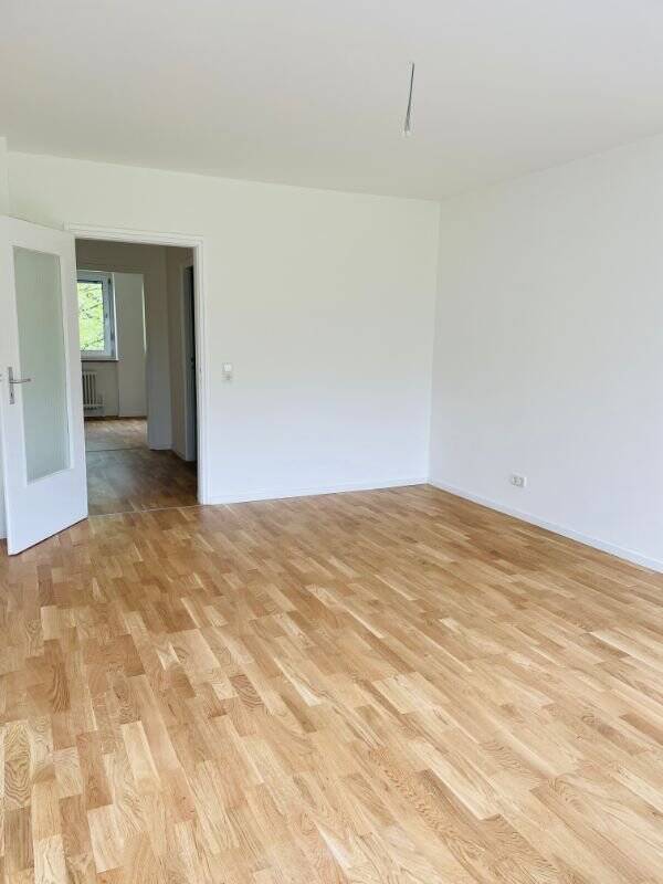 Schön geschnittene Wohnung in Nürnberg-Langwasser – Nürnberg – Vorschaubild 5