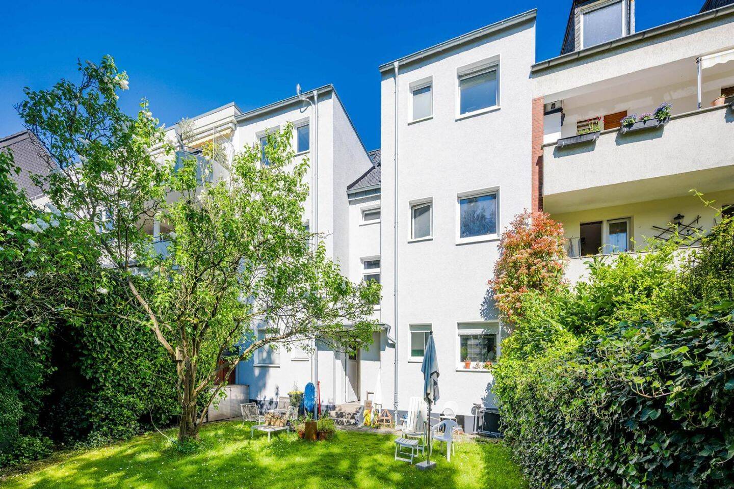Attraktives, vollvermietetes Mehrfamilienhaus in Düsseldorf-Kaiserswerth – Düsseldorf – Vorschaubild 3