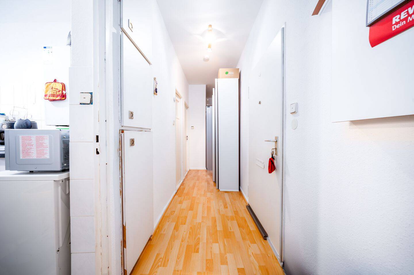 Willkommen in Britz: Praktisch geschnittene 2-Raum-Wohnung mit Balkon in ruhiger Lage, vermietet – Berlin – Vorschaubild 2