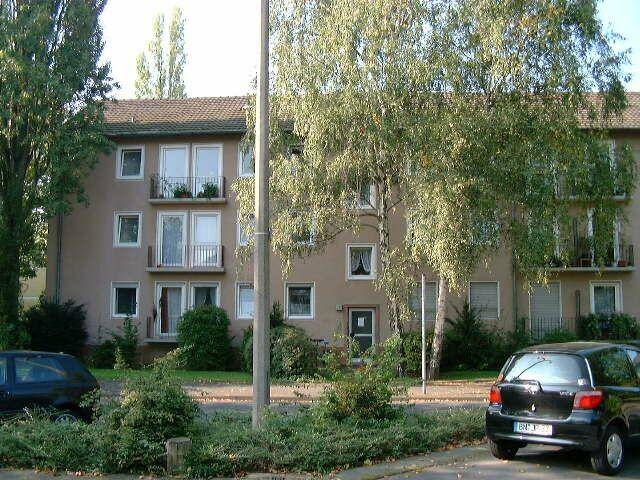 Endlich Platz für ganze Familie: sanierte 4 - Zimmer-Wohnung in Bonn - Plittersdorf