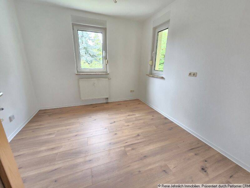 Gemütliche Wohnung am Stadtpark + Stellplatz möglich – Chemnitz – Vorschaubild 5