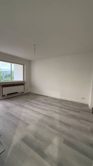 Helle 3-Zimmer-Wohnung mit Balkon und modernem Wohnkomfort – 45147 Essen – Vorschaubild 6