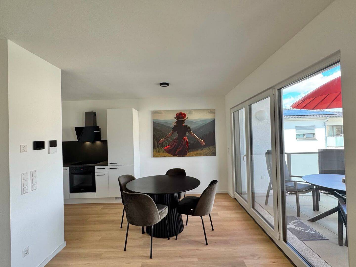 Voll möblierte 2-Zimmer-Wohnung im Erstbezug – Bestlage am Kurpark Königsfeld im Schwarzwald – Königsfeld im Schwarzwald – Vorschaubild 6