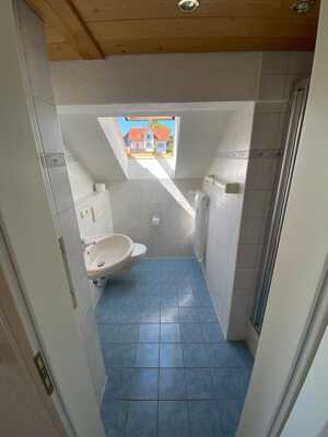 Helle 1 - Zimmer - Dachgeschoß Wohnung – 88161 Lindenberg im Allgäu – Vorschaubild 6