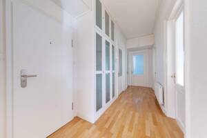 Großzügige 3-Zimmer-Wohnung mit 2 Balkonen in Alsternähe – 22087 Hamburg – Vorschaubild 8
