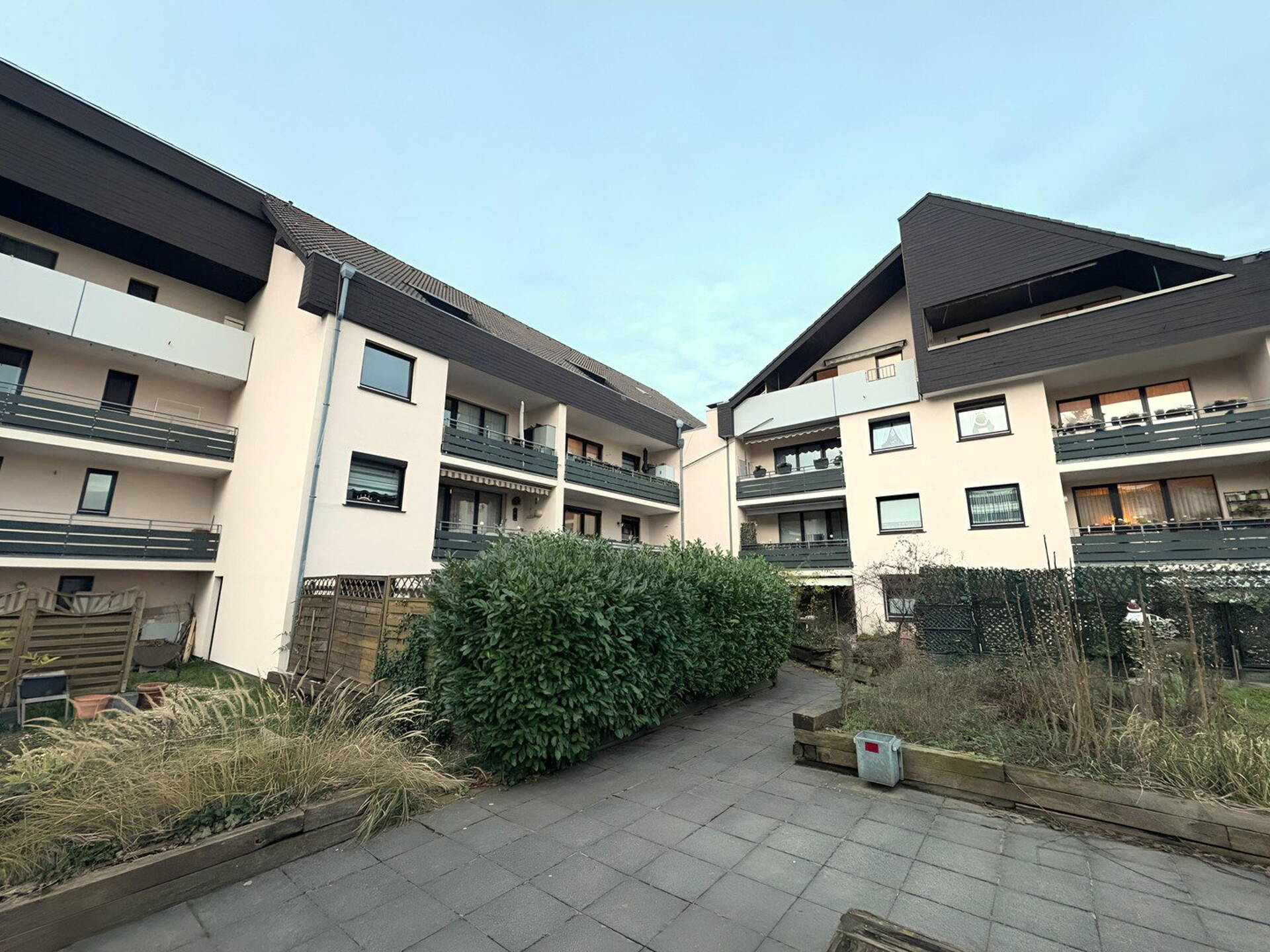 Terrassenwohnung in 47799 Krefeld mit 101 m² kaufen