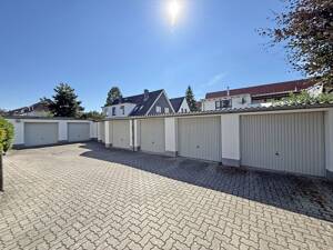Lübeck St. Jürgen: Attraktives EFH/ MFH mit Garagenhof und Ausbaupotenzial unweit der Uni – 23562 Lübeck – Vorschaubild 4