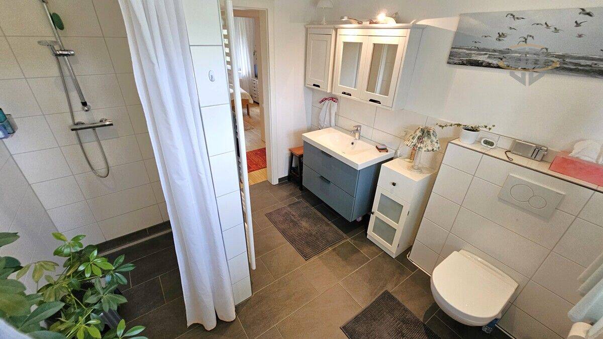 Moderner Bungalow in Sackgassenlage - Komfortables Wohnen auf einer Ebene – Geestland – Vorschaubild 8