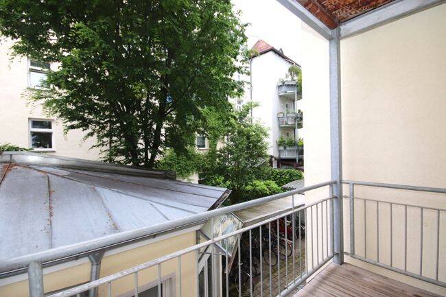 Top Lage nähe Kurfürstenplatz - 2-Zimmer-Wohnung mit Balkon zum Innenhof – München – Vorschaubild 6