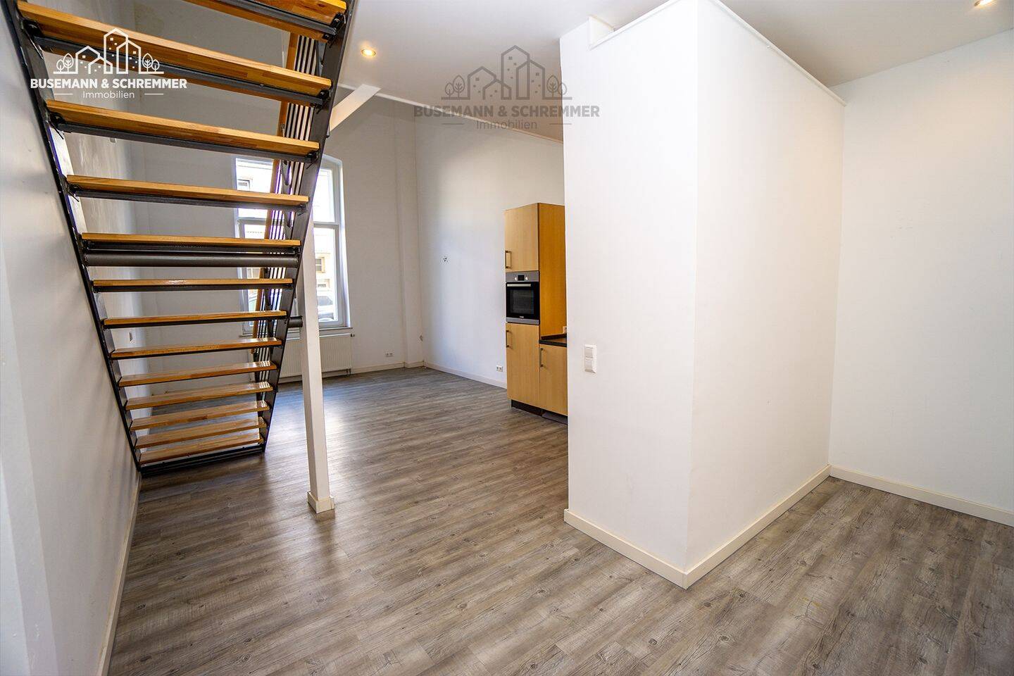 Exklusive Maisonette-Wohnung in Hannover – Hannover – Vorschaubild 2