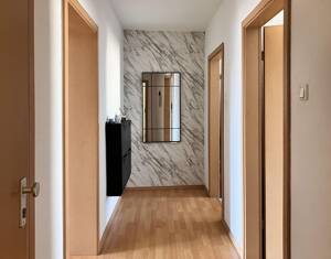 Großzügige 2-Zimmer-Wohnung mit Charme nahe der Kasseler Innenstadt – 34117 Kassel – Vorschaubild 3