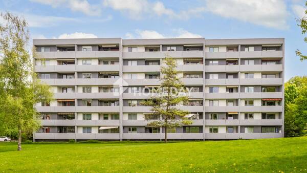 Etagenwohnung in 24149 Kiel mit 94,21 m² kaufen