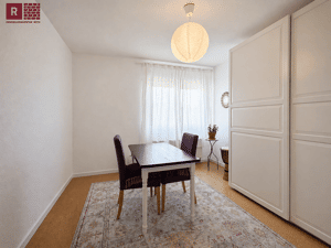 Fast wie ein Haus - 130 m² Familienleben im grünen Frankfurter Norden – 60437 Frankfurt am Main – Vorschaubild 9