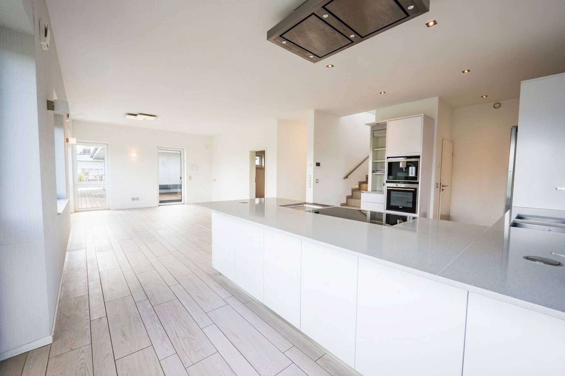 Villa in 50859 Köln / Widdersdorf mit 398,51 m² kaufen