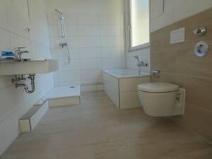 *** Modernisierte 3-Zi-Wohnung in beliebter Lage von Essen - Holsterhausen *** – 45147 Essen – Vorschaubild 9