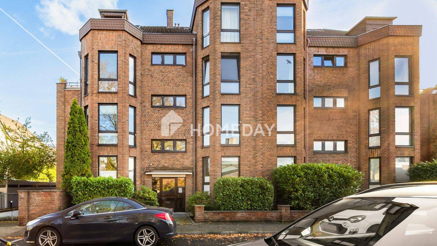 Fernblick, Balkon, Tiefgarage: Ihre Maisonette über den Dächern von Düsseldorf