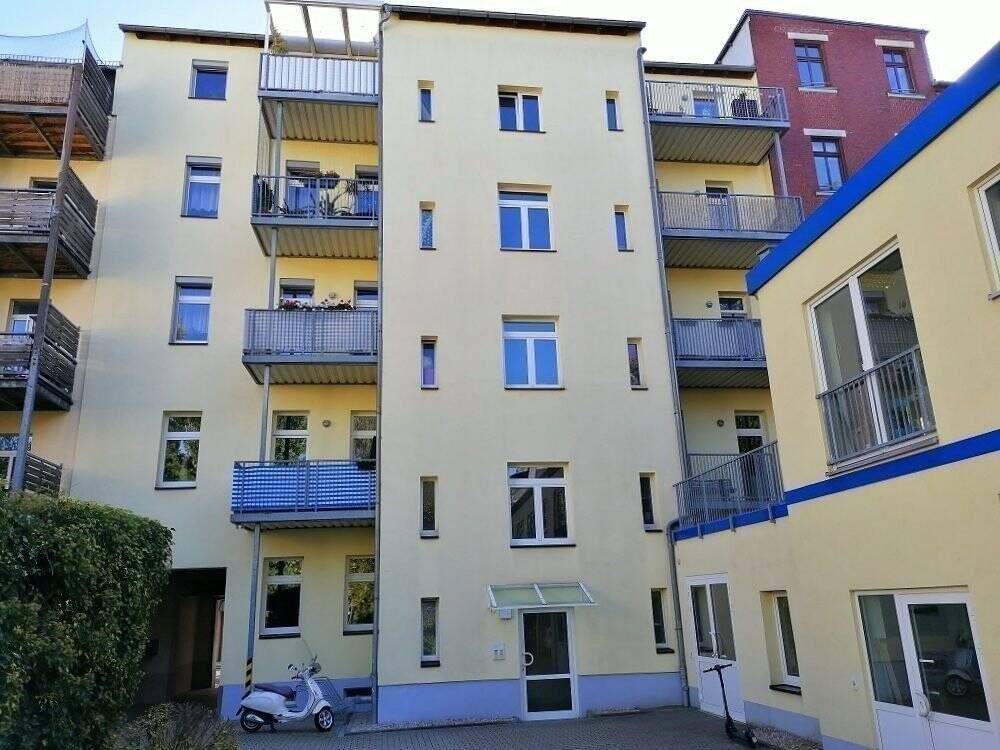 !! 2-Zimmer-Wohnung mit Balkon in gepflegtem Mehrfamilienhaus !! – Chemnitz – Vorschaubild 2