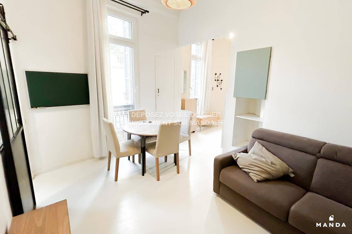 Appartement 3 pièces 57 m² · à Marseille 6ème Arrondissement · 57 m² · 1 050 €/mois