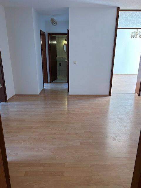 Wunderschöne helle 3 Zimmer Wohnung – Nürnberg – Vorschaubild 4