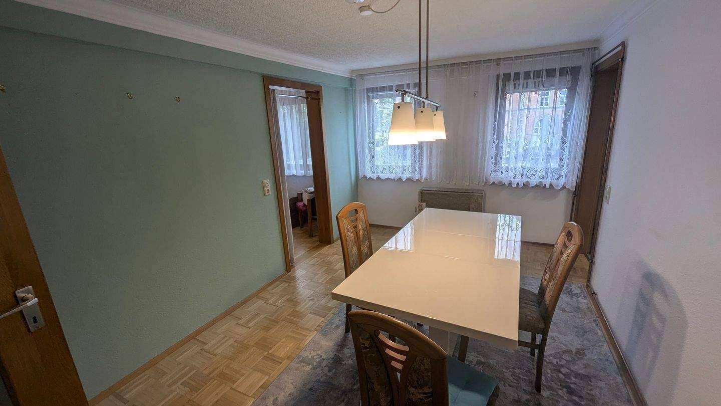Zweifamilienhaus mit Maisonettewohnung und Gewerbeeinheit im Ebersbacher Stadtzentrum – Ebersbach an der Fils – Vorschaubild 4