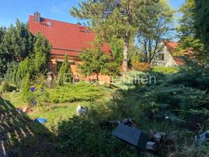 Tolles Einfamilienhaus mit großem Grundstück, Doppelgarage & traumhafte Lage im Grünen. – 7749 Jena – Vorschaubild 2
