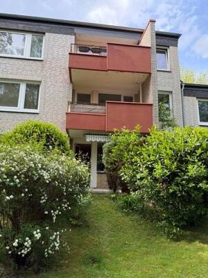 Niedliche 1-Zimmer Wohnung mit viel Potential EG/Terrasse in Langenhorn