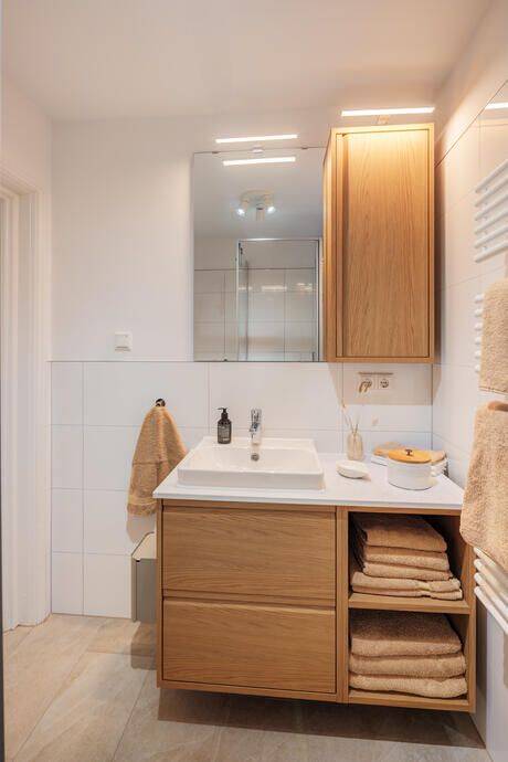 Möbliert: Erstbezug: 2-Zimmer Stadtwohnung beim Isartor – München – Vorschaubild 7