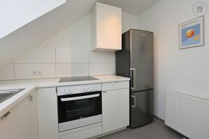 Modern möblierte Wohnung mit Loggia in Stuttgart Degerloch – 70597 Stuttgart – Vorschaubild 3