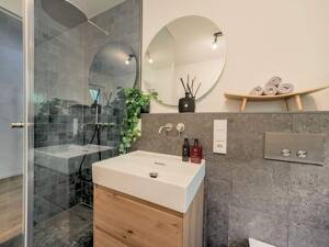 Forstenried - Geräumig. Stylisch. Ruhig. - Mit Süd-Terrasse & ruhigem Garten! – 81476 München – Vorschaubild 6