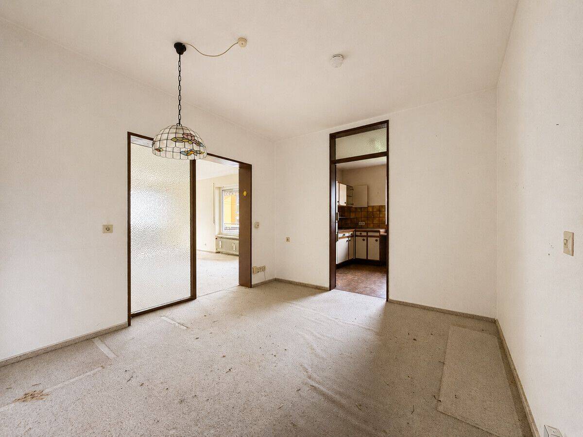 Sofort verfügbar - Großzügige 3-Zimmer-Wohnung mit Balkon und 2 Garagen – Donaueschingen – Vorschaubild 8