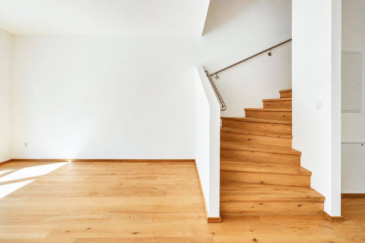 ERSTBEZUG! Exklusive 2,5-Zimmer-Maisonettewohnung mit Townhouse-Feeling – München – Vorschaubild 6