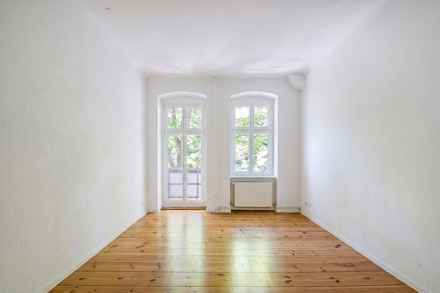 Altbauwohnung mit Westbalkon in Neuköllner Kiezlage