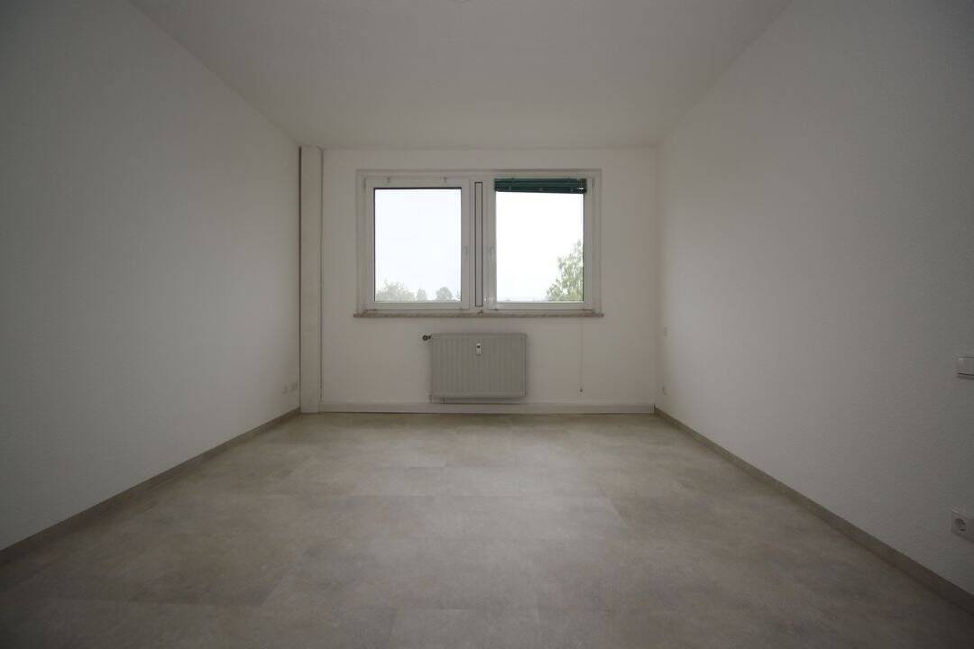 1 Monat mietfrei!! Renovierte 2-Zimmer-Wohnung mit Dusche im 1. OG zu vermieten