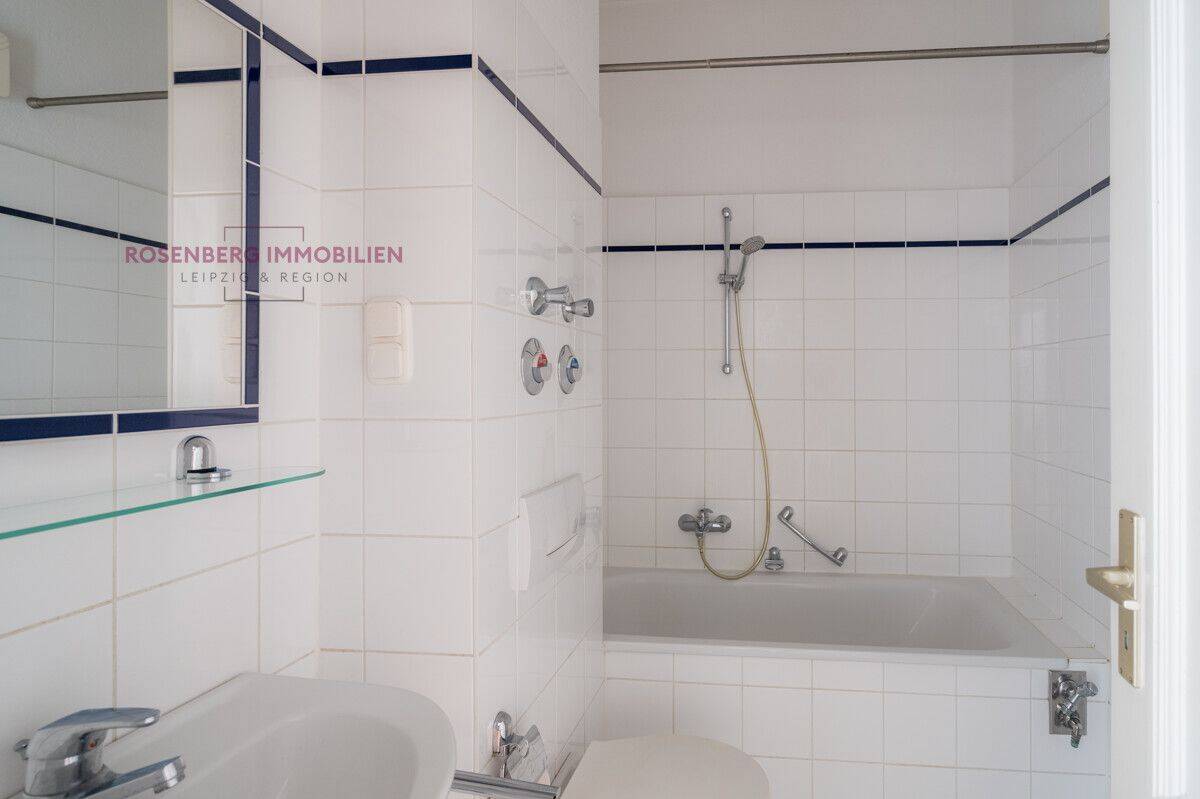 Bezugsfreie 2-Raum-Wohnung: Berliner Altbauflair mit Aufzug in Friedrichshain – Berlin – Vorschaubild 7