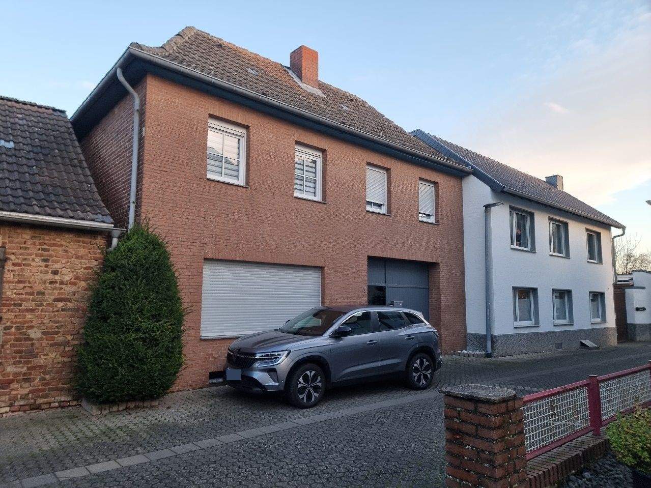 **Charmante, teilsanierte Hofanlage mit Ausbaupotenzial mit Innenhof und Dachterrasse** – Erftstadt – Vorschaubild 6
