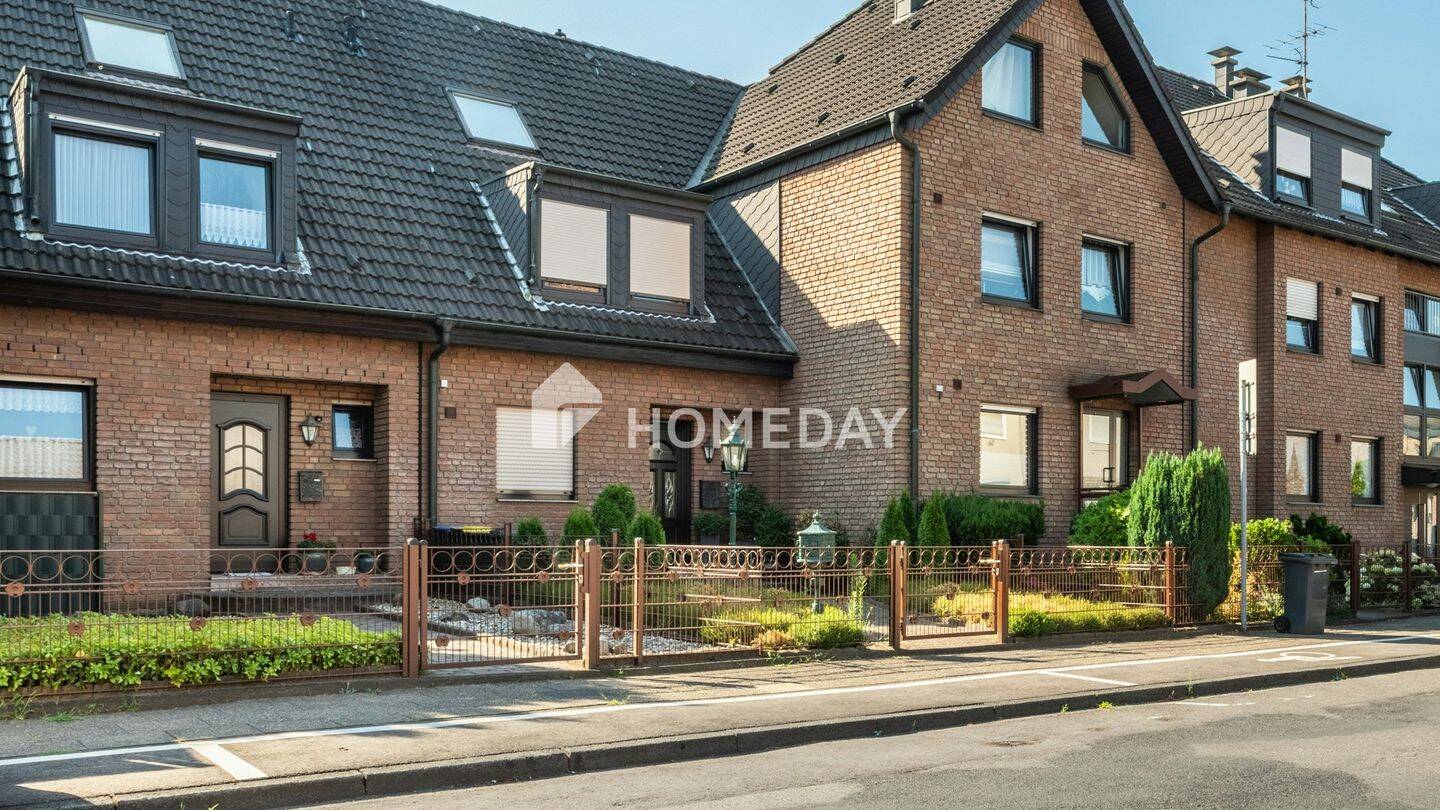 Einziehen und Wohlfühlen! Stetig modernisiertes Reihenhaus toller Ausstattung in idealer Lage
